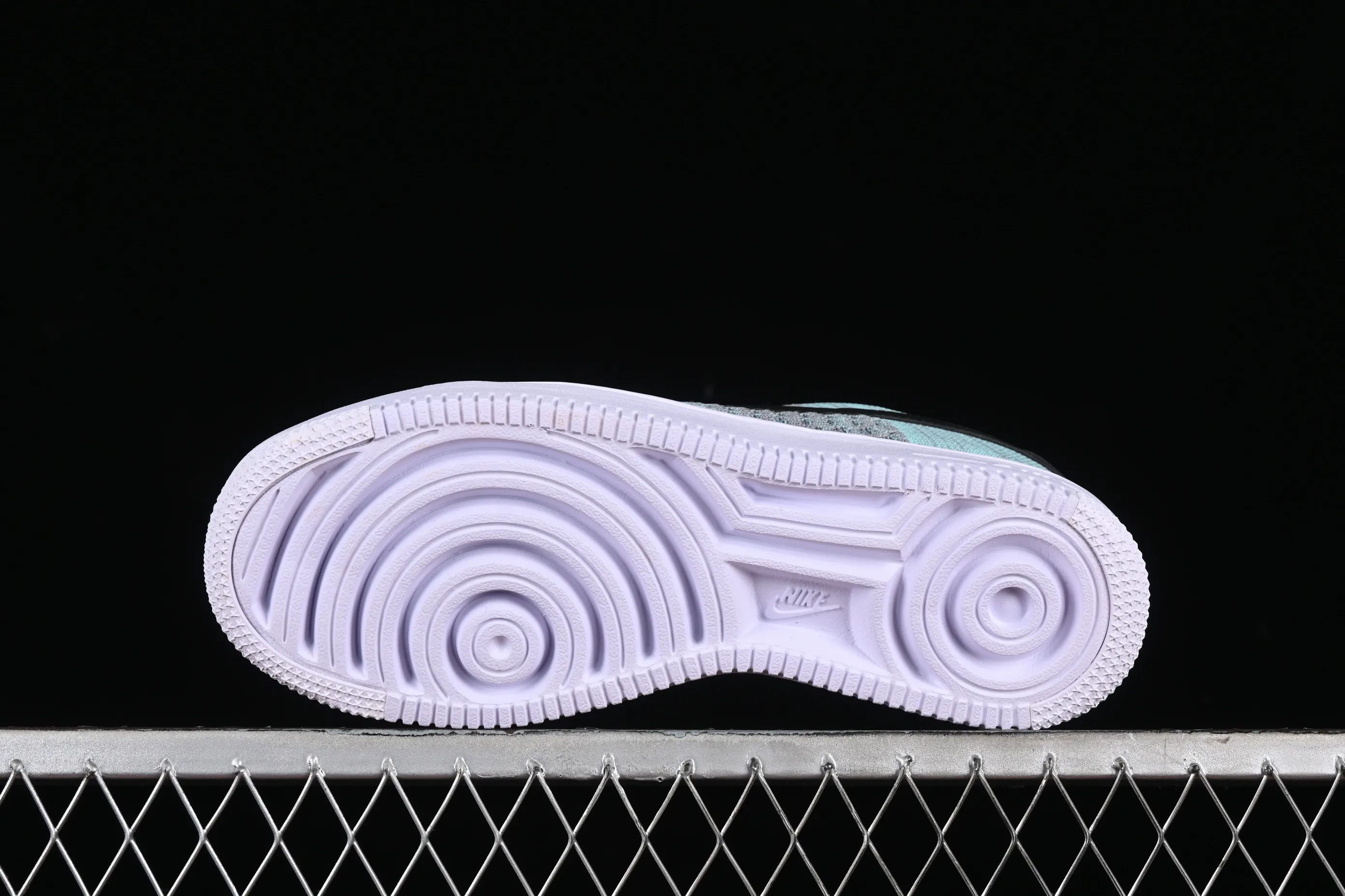 All categories Nk Air Force 1 Air Force series Nk Air Force 1 Low Air Force low top Nk Air Force 1'07 Low 2.0 month black flying line Air Force 1 low top casual sneakers CI0051-600